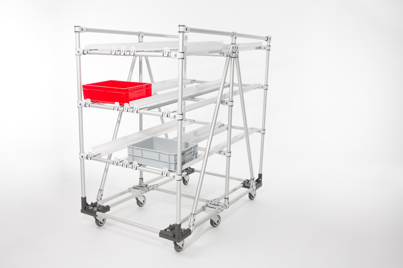 Postes de travail Graphit® – Aluminium, plaques blanches, connecteurs intégrés